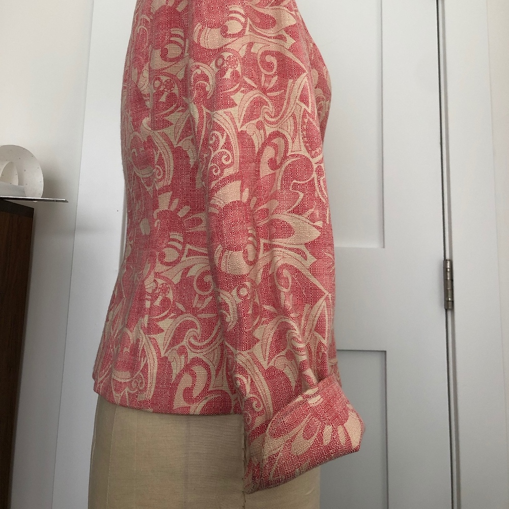 Spring Blazer Size 8. - Picture 3 of 4